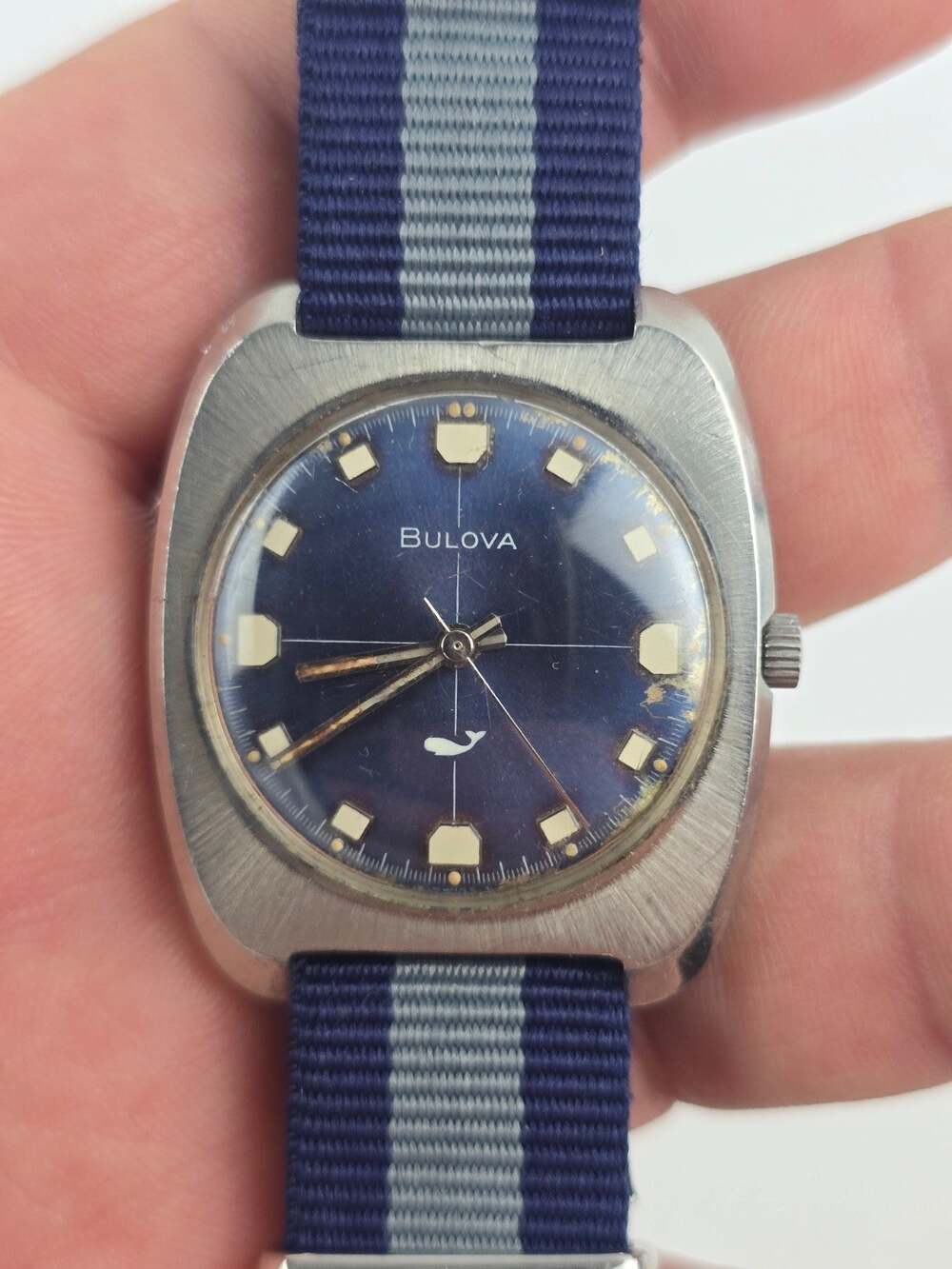 Vintage Bulova Sea King M9 34mm Watch Blue Dial Mechanical Running w/ NATO strap